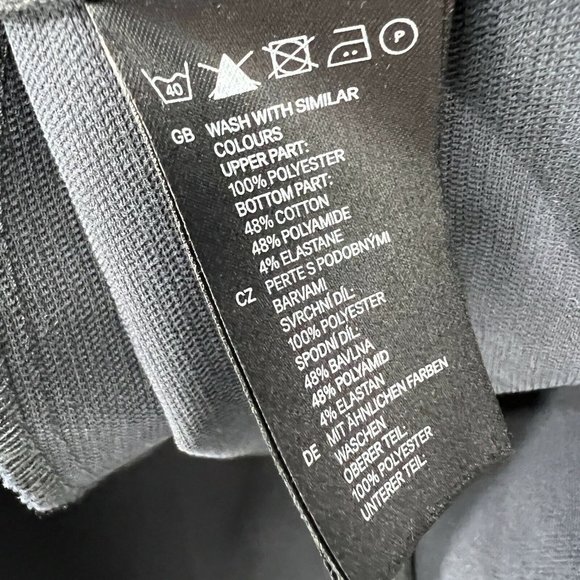 H&M Dress Black Sleeveless V Neck Bow Mini Sheath Pleated NWT - Picture 5 of 9